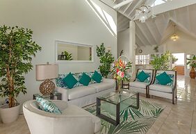 Beautiful 5-bed Villa With Views And Pool - Decaj 5 Bedroom Villa by R