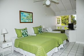 The Anchorage #5 a 3 bedroom Waterfront Condo in Rodney Bay 3 Condo by