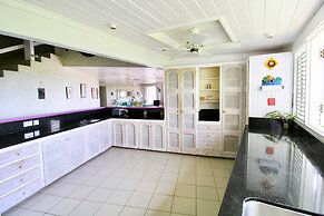 Hummingbird Villa - Tropical 3 bedroom Villa with Panoramic Views 3 Ho