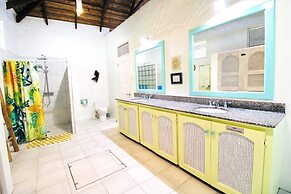 Hummingbird Villa - Tropical 3 bedroom Villa with Panoramic Views 3 Ho