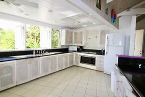 Hummingbird Villa - Tropical 3 bedroom Villa with Panoramic Views 3 Ho