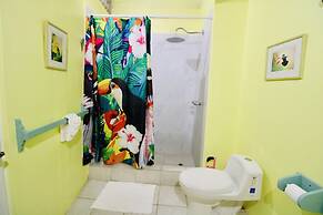 Hummingbird Villa - Tropical 3 bedroom Villa with Panoramic Views 3 Ho