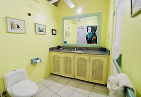 Hummingbird Villa - Tropical 3 bedroom Villa with Panoramic Views 3 Ho