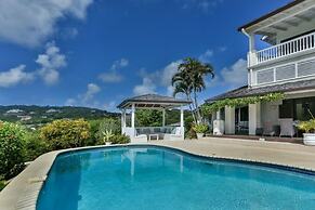 Sprawling three bedroom villa - Tamarind Villa 3 Villa by RedAwning