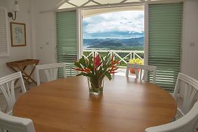 Zephyr Hill - 2 bedroom Villa with awe inspiring views 2 Villa by RedA