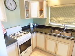 The Pelican #3 - Spacious 2 bedroom 2.5 bath waterfront townhome in th