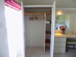 The Pelican #3 - Spacious 3 bedroom 2.5 bath waterfront townhome in th