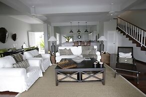 Beautiful Caribbean Style 2-bed Family Villa - Villa Kessi 2 Bedroom V