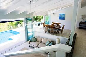 La Mer - Bright & Modern 3 bedroom Caribbean Villa 3 Villa by RedAwnin