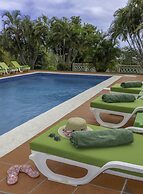 Newly Renovated 3-bed Spacious Family Home - Villa Decaj 3 Bedroom Hom