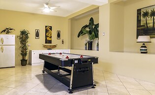 Newly Renovated 3-bed Spacious Family Home - Villa Decaj 3 Bedroom Hom