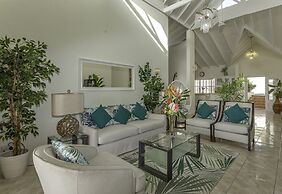 Newly Renovated 3-bed Spacious Family Home - Villa Decaj 3 Bedroom Hom