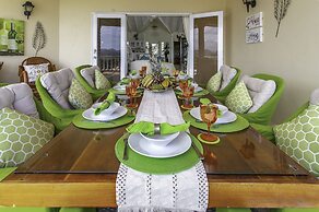 Newly Renovated 3-bed Spacious Family Home - Villa Decaj 3 Bedroom Hom