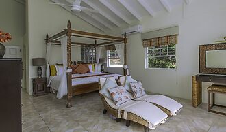 Newly Renovated 3-bed Spacious Family Home - Villa Decaj 3 Bedroom Hom