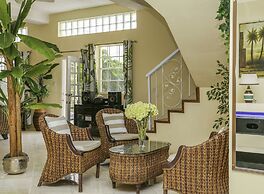 Newly Renovated 3-bed Spacious Family Home - Villa Decaj 3 Bedroom Hom