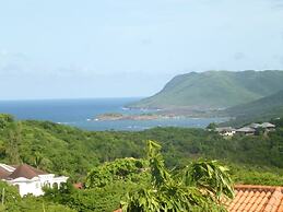 Newly Renovated 3-bed Spacious Family Home - Villa Decaj 3 Bedroom Hom