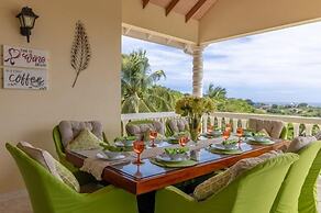 Newly Renovated 3-bed Spacious Family Home - Villa Decaj 3 Bedroom Hom