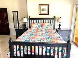 Beautiful 5-Bedroom Villa Ashiana in Marigot Bay 5 Villa by RedAwning