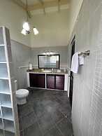 Beautiful 5-Bedroom Villa Ashiana in Marigot Bay 5 Villa by RedAwning