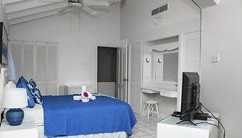 The Anchorage #5 a 2 bedroom Waterfront Condo in Rodney Bay 2 Condo by