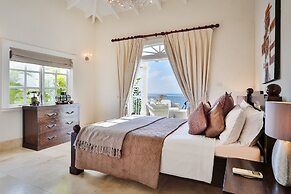 Cayman Villa - Contemporary 4 bedroom Villa with Stunning Ocean Views 