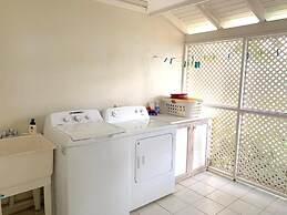 Bay View #7 Is A 2-bed, 3.5-bath Waterfront Townhouse In A Gated Commu