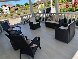 The Lane @ Rodney Bay - Newly renovated & tastefully furnished 3 bedro