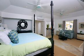 Sprawling Villa With Uninterrupted Sea Views - Equinox 4 Bedroom Villa