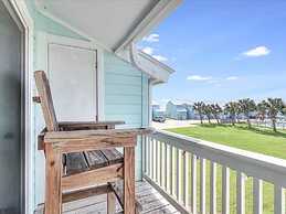 Sunset Breeze 3 Bedroom Condo by RedAwning