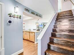 Sunset Breeze 3 Bedroom Condo by RedAwning