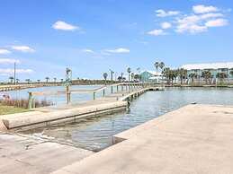 Sunset Breeze 3 Bedroom Condo by RedAwning