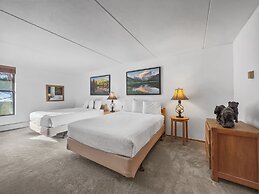 Sl299 Spruce Lodge 2br 2ba 2 Bedroom Condo by RedAwning