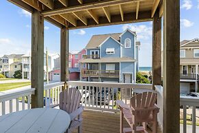 Slack Tide 3 Bedroom Condo by RedAwning