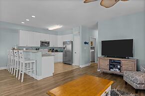 Slack Tide 3 Bedroom Condo by RedAwning