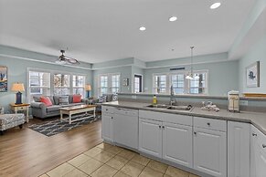 Slack Tide 3 Bedroom Condo by RedAwning