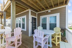 Slack Tide 3 Bedroom Condo by RedAwning
