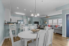 Slack Tide 3 Bedroom Condo by RedAwning