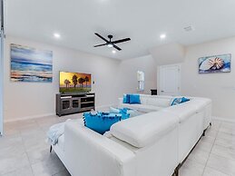 5 Bed Bliss At Solterra By Shine Villas 121 5 Bedroom Villa