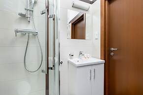 Aquamarina C Studio by Renters