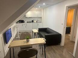 London Glamour Apartment Two