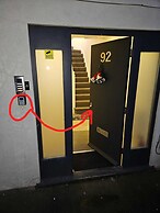 1 Bed Flat - Sleeps 2 - Pets - Garden - Parking