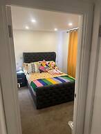 London Glamour Apartment Two