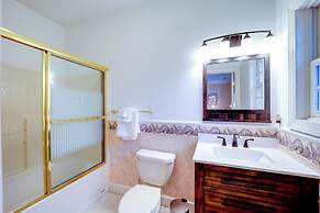 Immaculate Boone Villa w/ Entertainment Lounge!