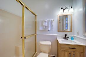 Immaculate Boone Villa w/ Entertainment Lounge!