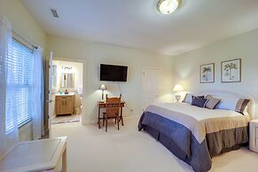 Immaculate Boone Villa w/ Entertainment Lounge!