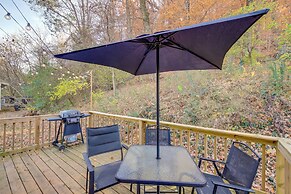 Knoxville Cottage w/ Fenced Yard, Pet Friendly!