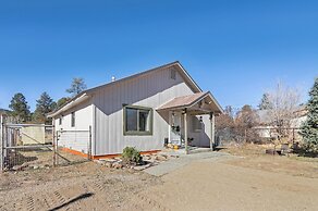 Single Tree Cottage - Walk to Downtown Chama!