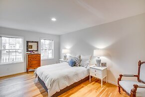 Airy West Cape May Cottage < 1 Mi to Beach!