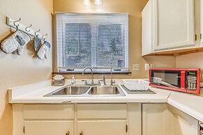 Ruidoso Retreat w/ Grill ~ 3 Mi to Grindstone Lake