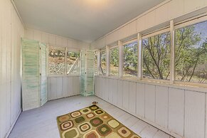 Ruidoso Retreat w/ Grill ~ 3 Mi to Grindstone Lake